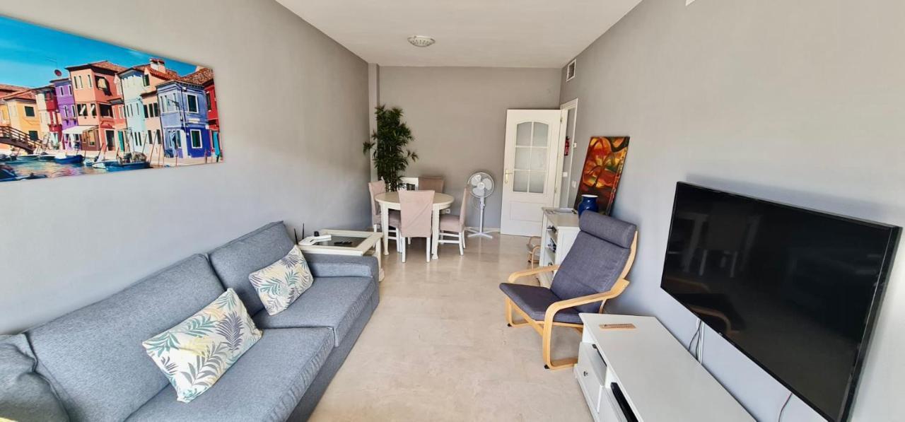 28 Mikonos Playa In Puerto De La Duquesa 2 Bed 2 Bath Apartment Ideally Located To The Beach & Marina Castillo de Sabinillas 외부 사진